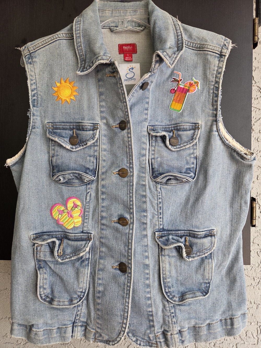 Mossimo Simply Sunny Denim Vest Sz Large Summer Patches Beach Bound Rhinestone